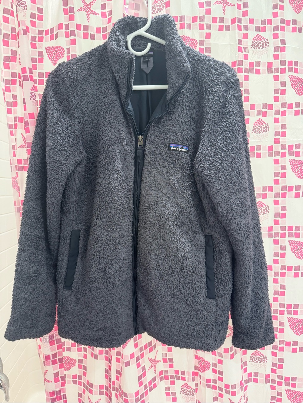 Patagonia women Charcoal Gray High-Pile Fleece Jacket